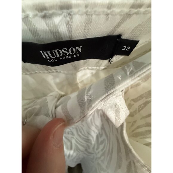 Hudson Jeans Women's Nico Mid Rise, Super Skinny Jean - Size 32 - Picture 3 of 5